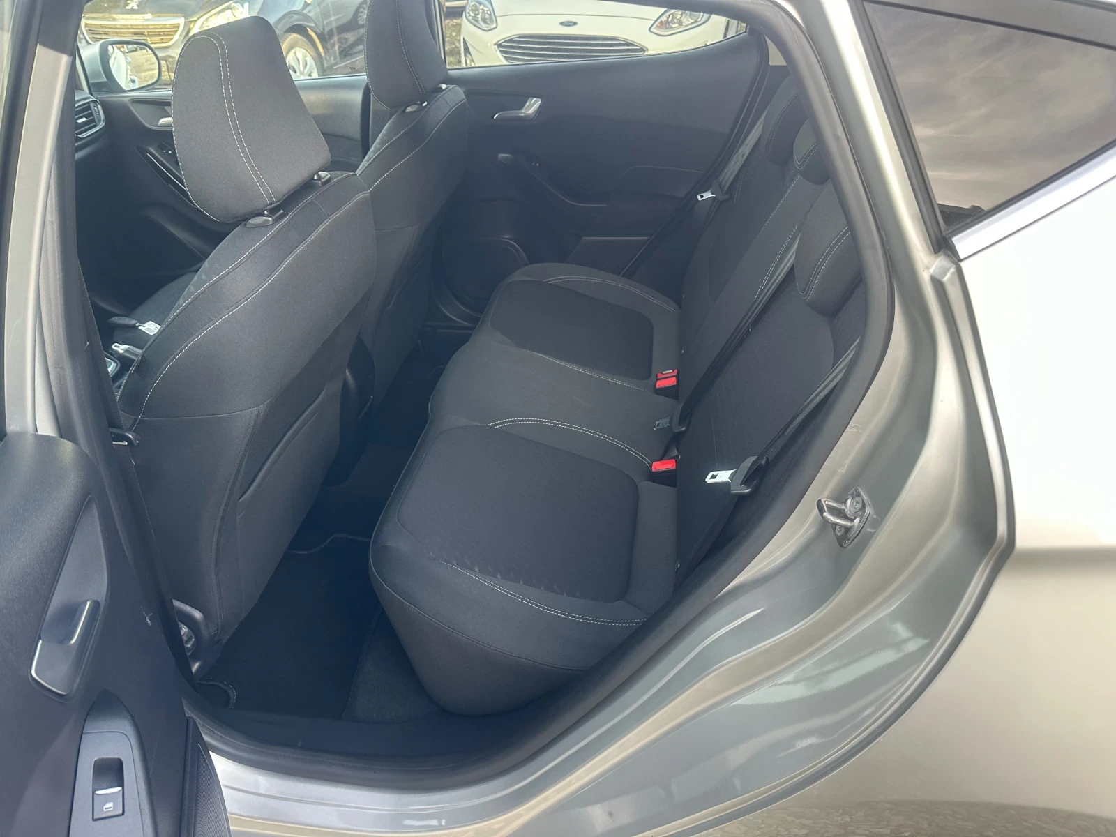 Ford Fiesta  - изображение 8 | Auto.bg Ford Fiesta  - изображение 8