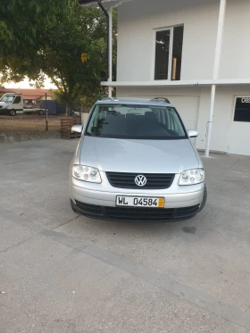 Снимка VW Touran