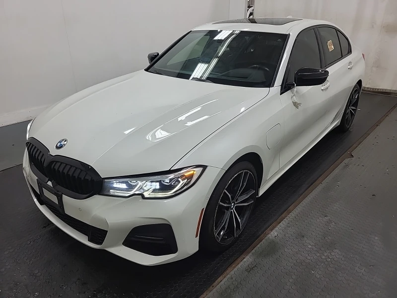 BMW 330 330E XDRIVE | M-PACK | 360 | HUD | ЦЕНА ДО БЪЛГАРИ - 22500 € / 44006.17 лв. - 54435802 1 | Car24.bg BMW 330 330E XDRIVE | M-PACK | 360 | HUD | ЦЕНА ДО БЪЛГАРИ - 22500 € / 44006.17 лв. - 54435802 1