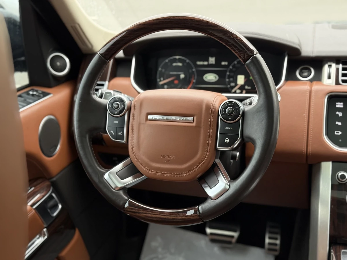 Land Rover Range Rover Sport 1 OF 200 LIMITED SUPERCHARGED - изображение 4 | Auto.bg Land Rover Range Rover Sport 1 OF 200 LIMITED SUPERCHARGED - изображение 4