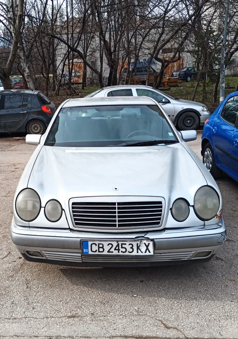 Mercedes-Benz E 200 - 999 € / 1953.87 лв. - 39620439 1 | Car24.bg Mercedes-Benz E 200 - 999 € / 1953.87 лв. - 39620439 1