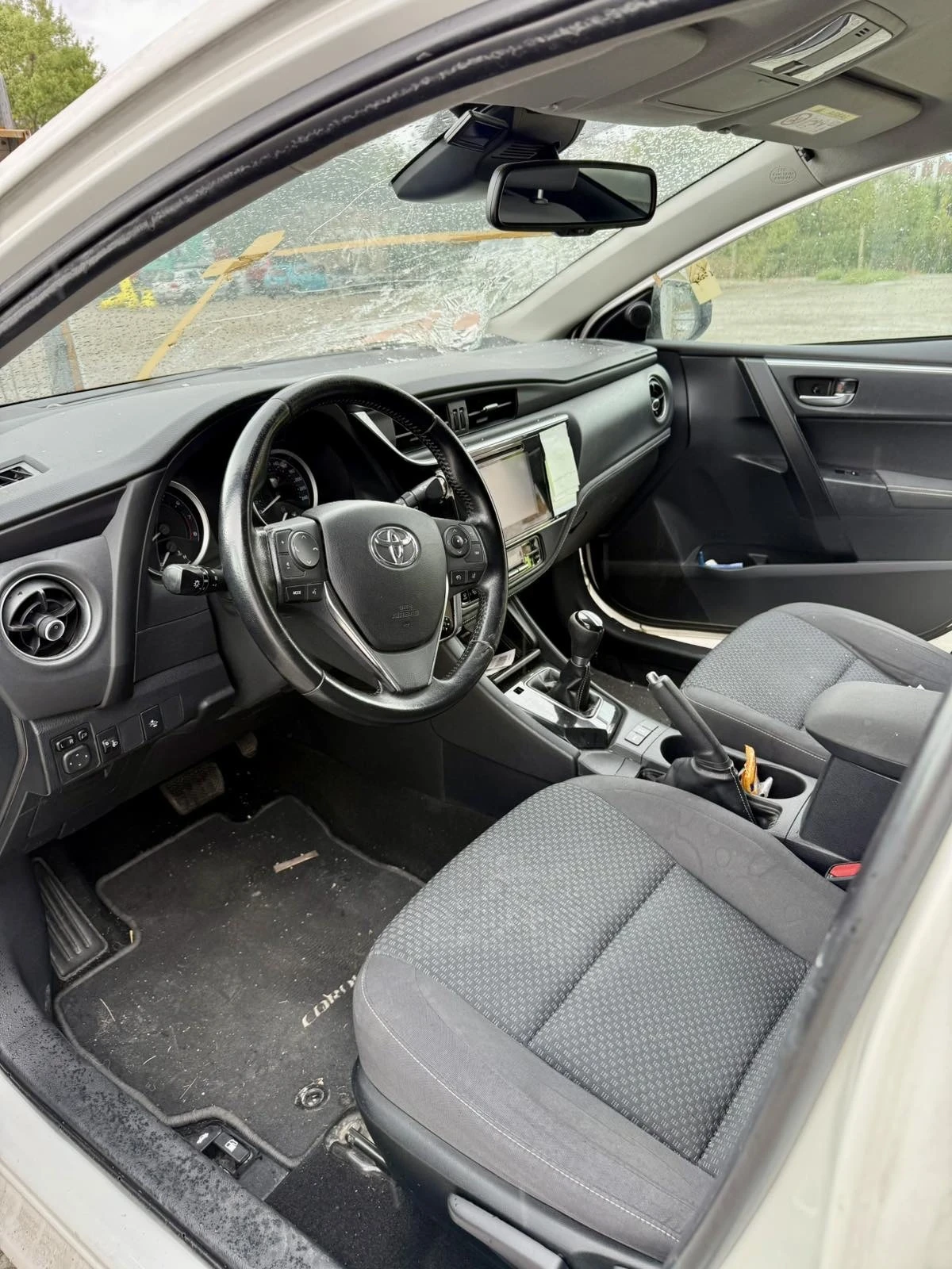 Toyota Corolla Anniversary - изображение 6 | Auto.bg Toyota Corolla Anniversary - изображение 6