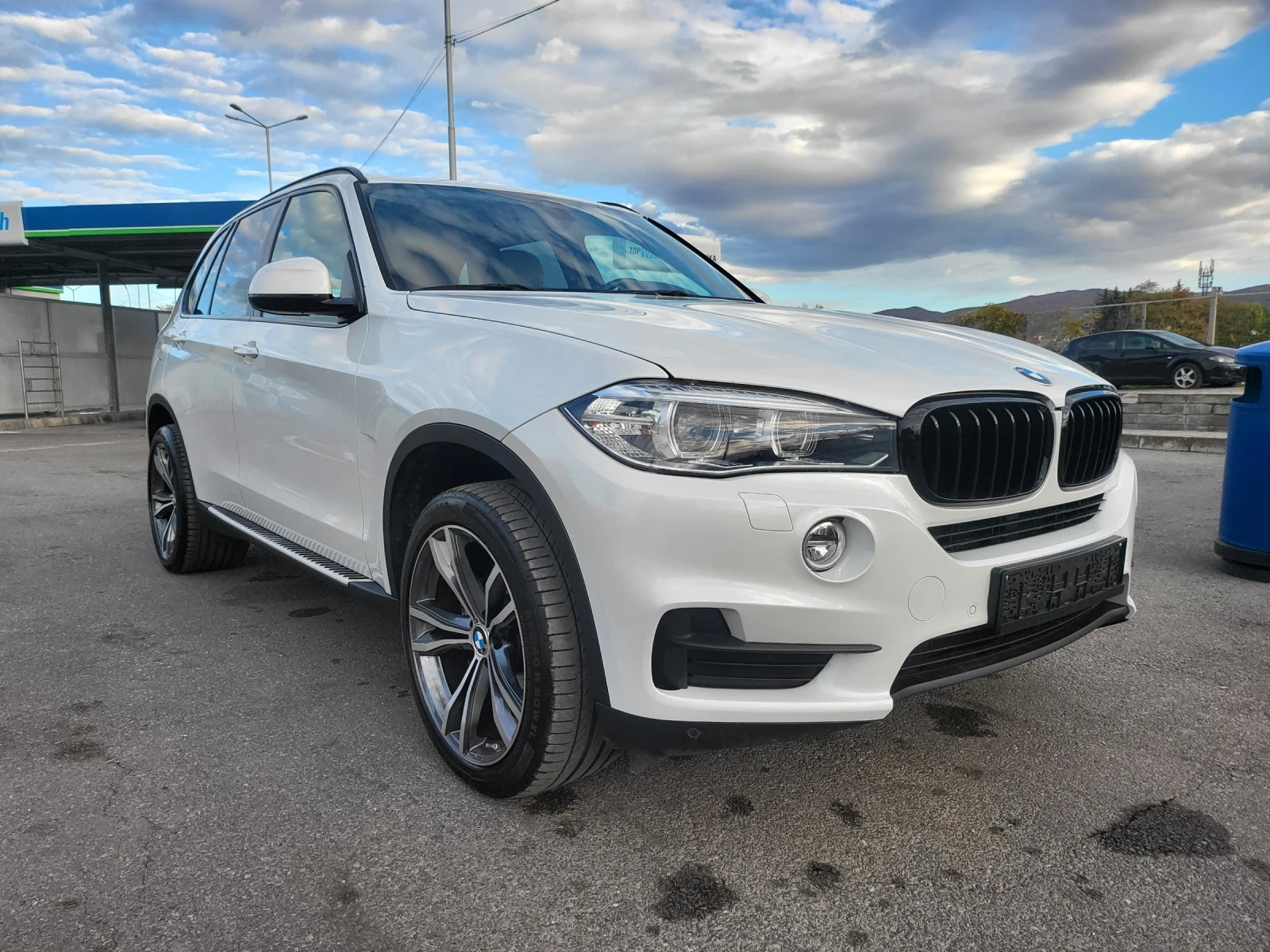 BMW X5 3.0D EXECUTIV/KEYLESS-ENTRY/ СЕРВ.ИСТОРИЯ! - изображение 3 | Auto.bg BMW X5 3.0D EXECUTIV/KEYLESS-ENTRY/ СЕРВ.ИСТОРИЯ! - изображение 3