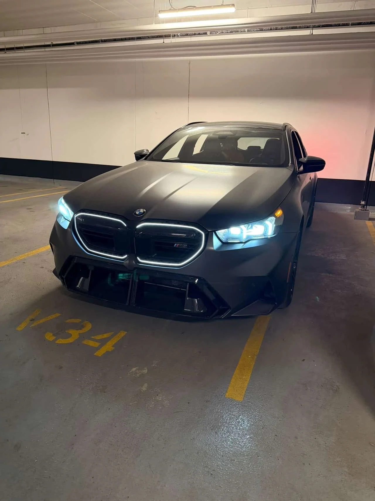 BMW M5 * Touring * CARFAX * KEYLESS * | Auto.bg — изображение 1 BMW M5 * Touring * CARFAX * KEYLESS * | Auto.bg — изображение 1
