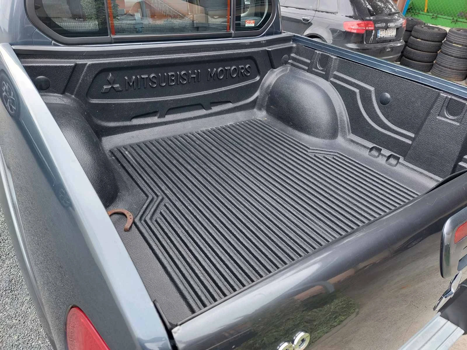 Mitsubishi L200 2.5, 4x4 - изображение 9 | Auto.bg Mitsubishi L200 2.5, 4x4 - изображение 9