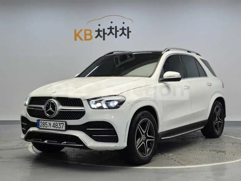 Mercedes-Benz GLE 450 ОБДУХВАНЕ| BURMESTER| PANO| DISTRONIC| HUD - 33600 € / 65715.89 лв. - 72997131 1 | Car24.bg Mercedes-Benz GLE 450 ОБДУХВАНЕ| BURMESTER| PANO| DISTRONIC| HUD - 33600 € / 65715.89 лв. - 72997131 1