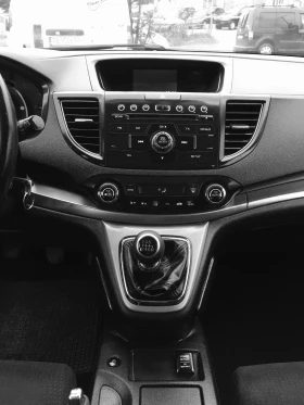 Honda Cr-v 1.6d 120k.c. - 18400 лв. / 9407.77 € - 57827457 13 | Car24.bg Honda Cr-v 1.6d 120k.c. - 18400 лв. / 9407.77 € - 57827457 13