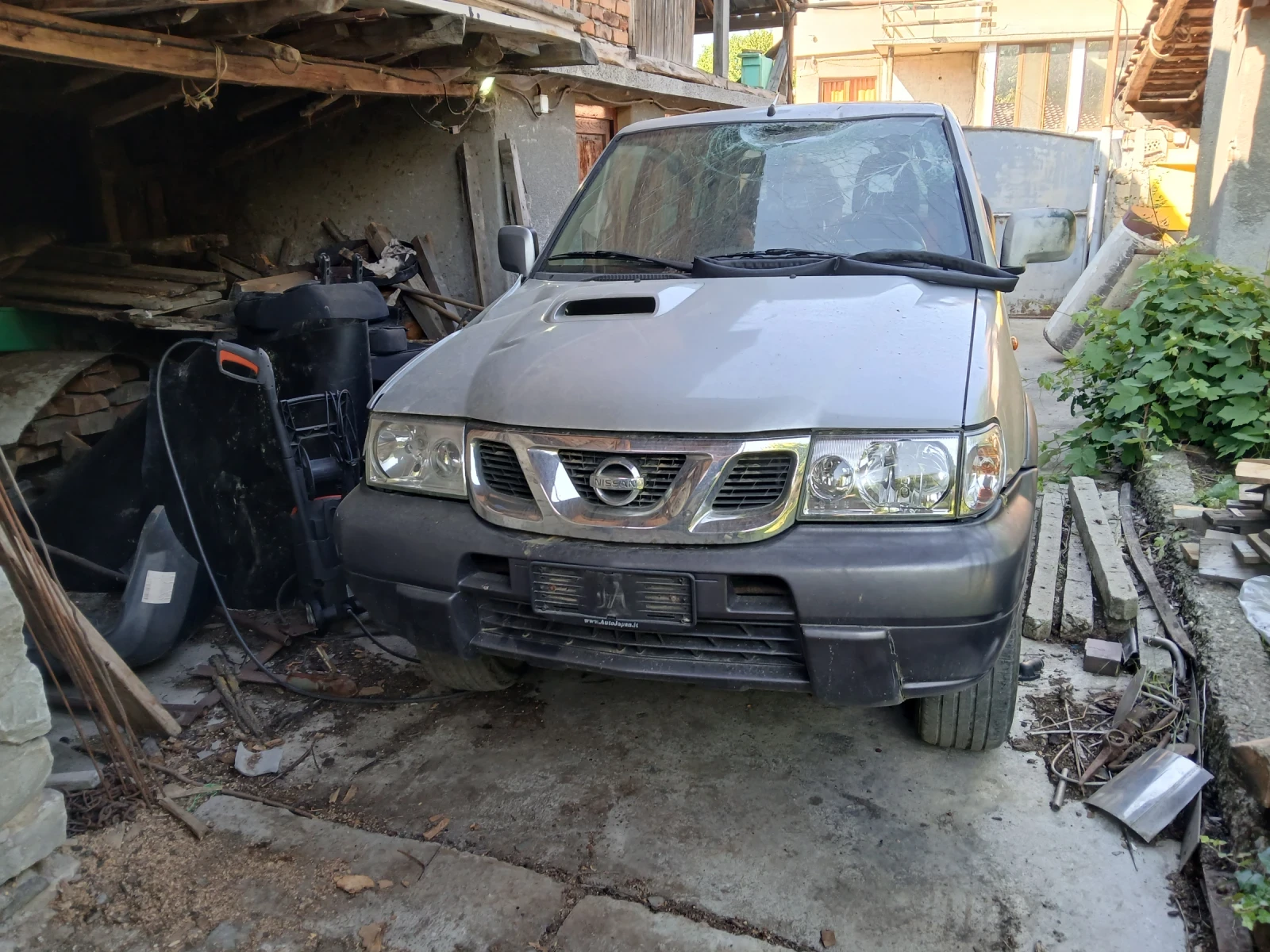 Nissan Terrano На части | Auto.bg — изображение 1 Nissan Terrano На части | Auto.bg — изображение 1