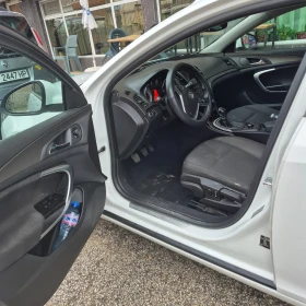 Opel Insignia - 7418 € / 14508.35 лв. - 15891258 5 | Car24.bg Opel Insignia - 7418 € / 14508.35 лв. - 15891258 5