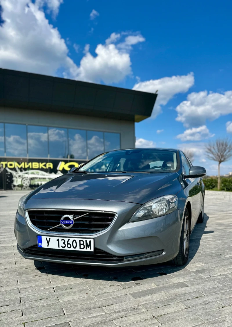 Volvo V40 - 6800 € / 13299.64 лв. - 89292995 1 | Car24.bg Volvo V40 - 6800 € / 13299.64 лв. - 89292995 1
