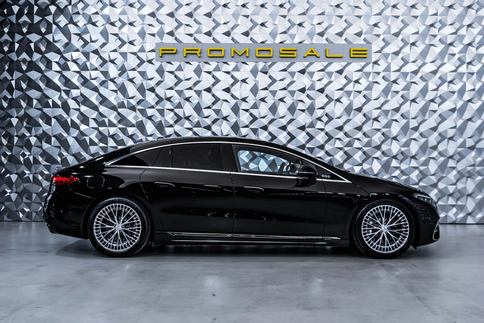 Mercedes-Benz EQS 53 AMG 4M+ 360* Burm* Pano - изображение 6 | Auto.bg Mercedes-Benz EQS 53 AMG 4M+ 360* Burm* Pano - изображение 6