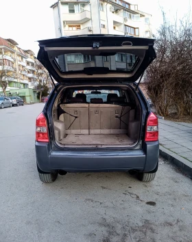Hyundai Tucson CRDI/ 4х4 / 5л.-100 км./ FULL | Auto.bg — изображение 14 Hyundai Tucson CRDI/ 4х4 / 5л.-100 км./ FULL | Auto.bg — изображение 14
