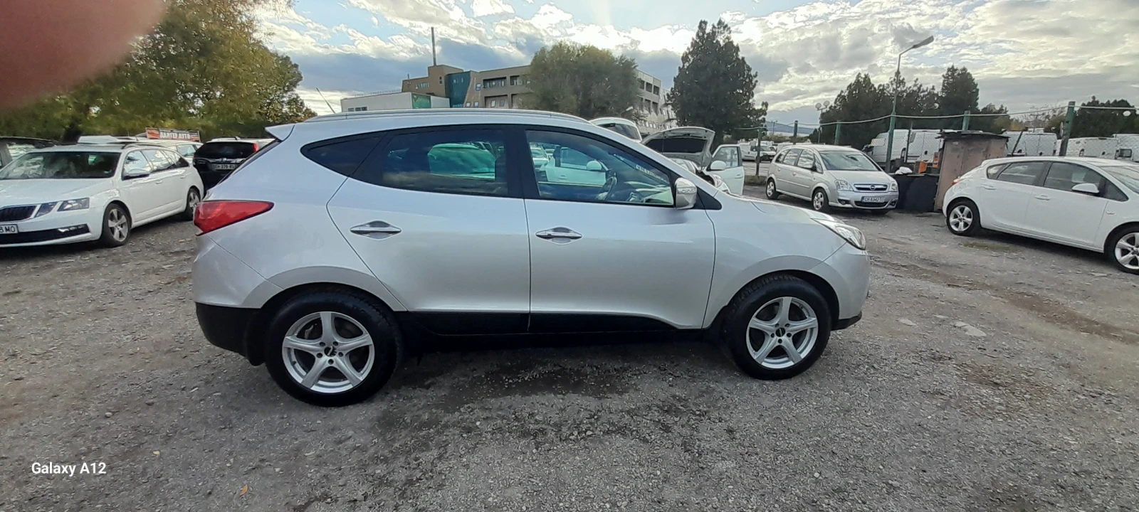 Hyundai IX35 2.0D 184kc 4WD ПАНОРАМА. АВТОМАТ - изображение 8 | Auto.bg Hyundai IX35 2.0D 184kc 4WD ПАНОРАМА. АВТОМАТ - изображение 8