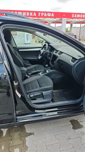 Skoda Octavia - 12300 € / 24056.71 лв. - 26895629 6 | Car24.bg Skoda Octavia - 12300 € / 24056.71 лв. - 26895629 6