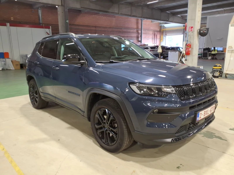 Jeep Compass NightEagle - 14600 € / 28555.12 лв. - 53503304 1 | Car24.bg Jeep Compass NightEagle - 14600 € / 28555.12 лв. - 53503304 1