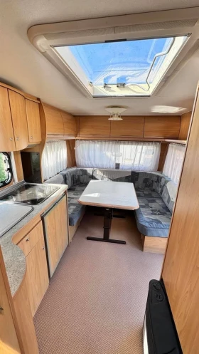 Каравана Burstner С единични легла | Auto.bg — изображение 6 Каравана Burstner С единични легла | Auto.bg — изображение 6