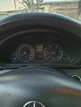 Mercedes-Benz C 200 - 3500 € - 71995696 8 | Car24.bg Mercedes-Benz C 200 - 3500 € - 71995696 8