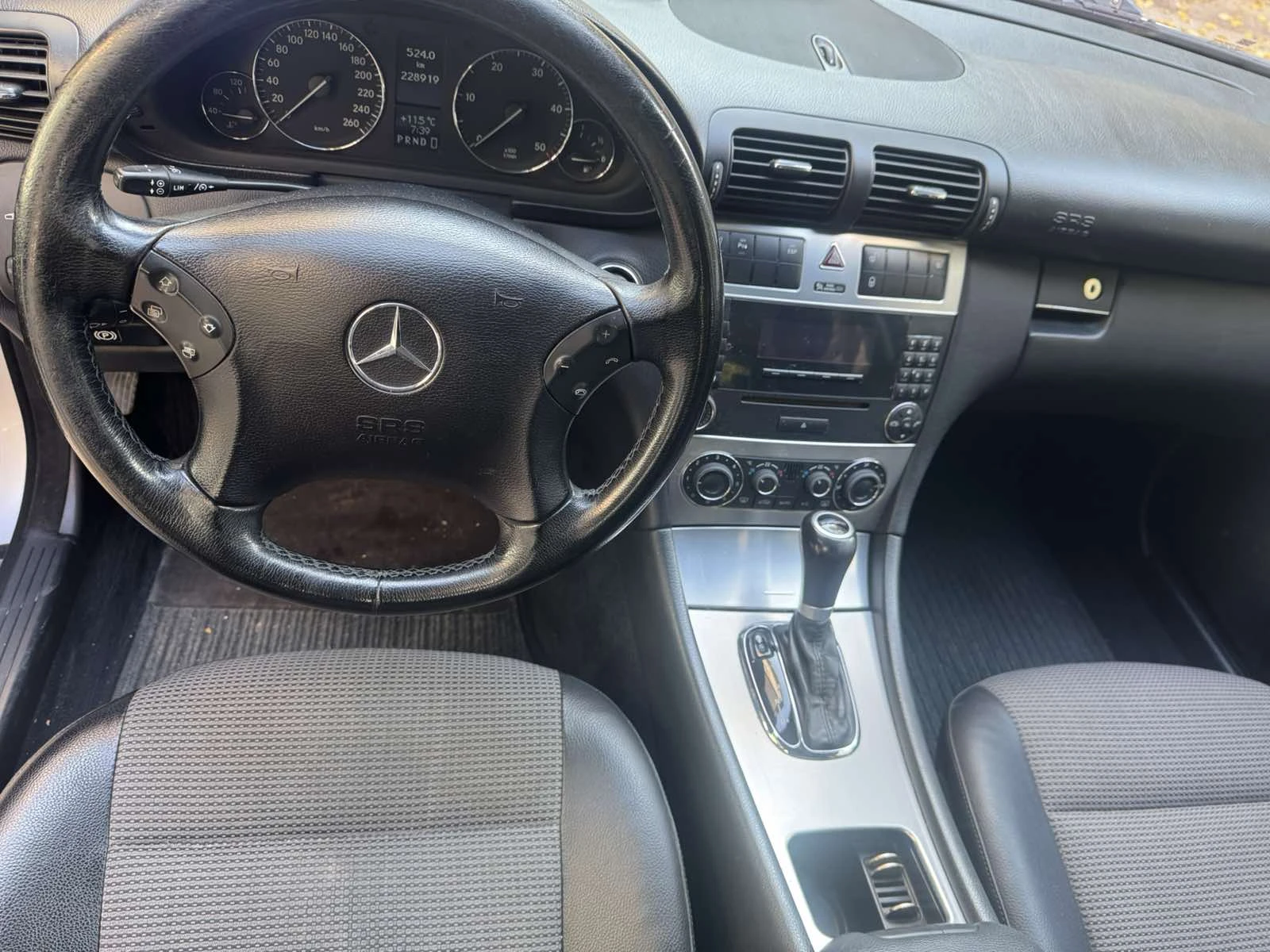 Mercedes-Benz C 220 CDI - изображение 7 | Auto.bg Mercedes-Benz C 220 CDI - изображение 7