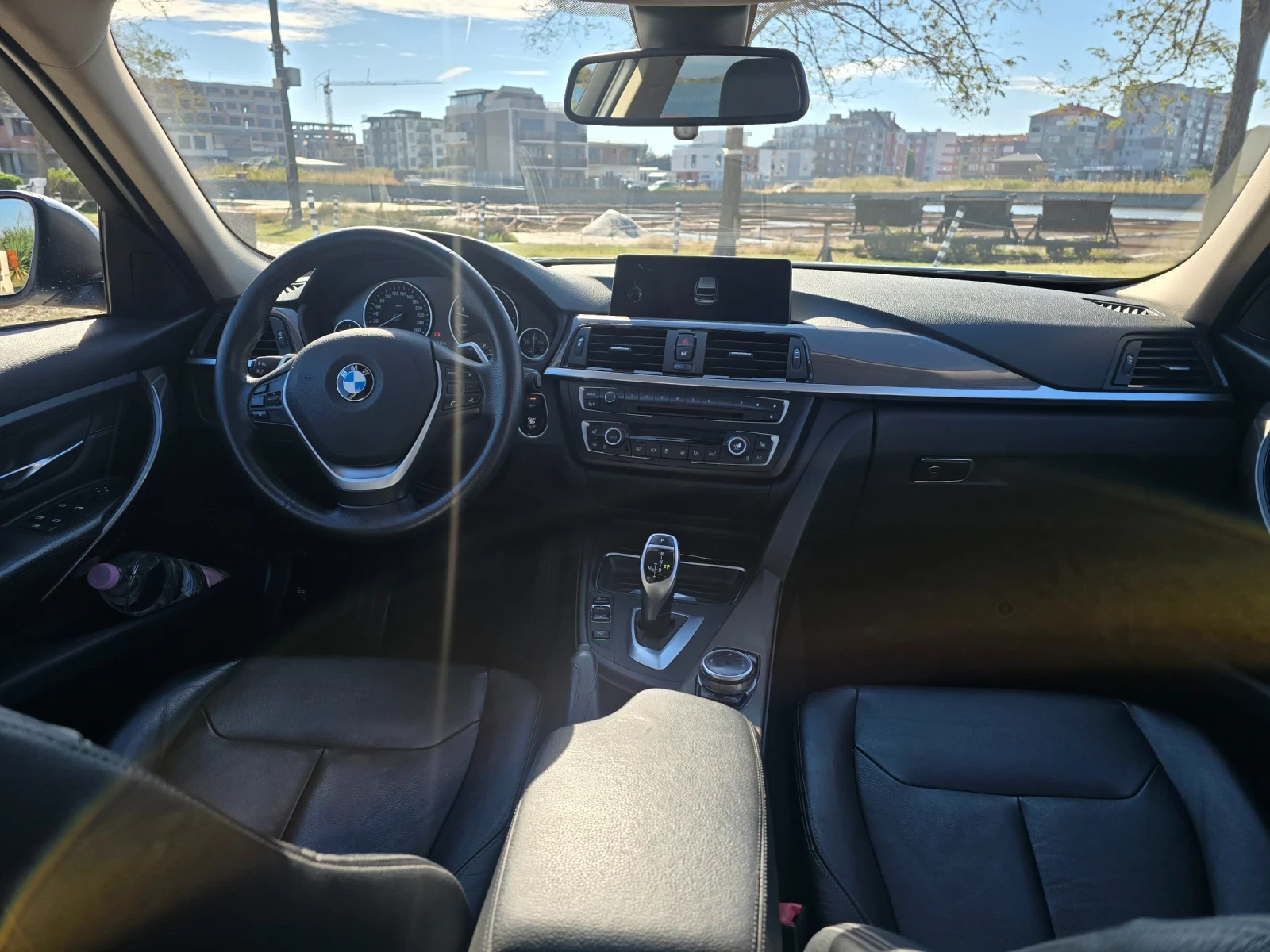BMW 335 4x4 SWISS обслужена ПРОМОЦИЯ ДО 07.11 - изображение 8 | Auto.bg BMW 335 4x4 SWISS обслужена ПРОМОЦИЯ ДО 07.11 - изображение 8