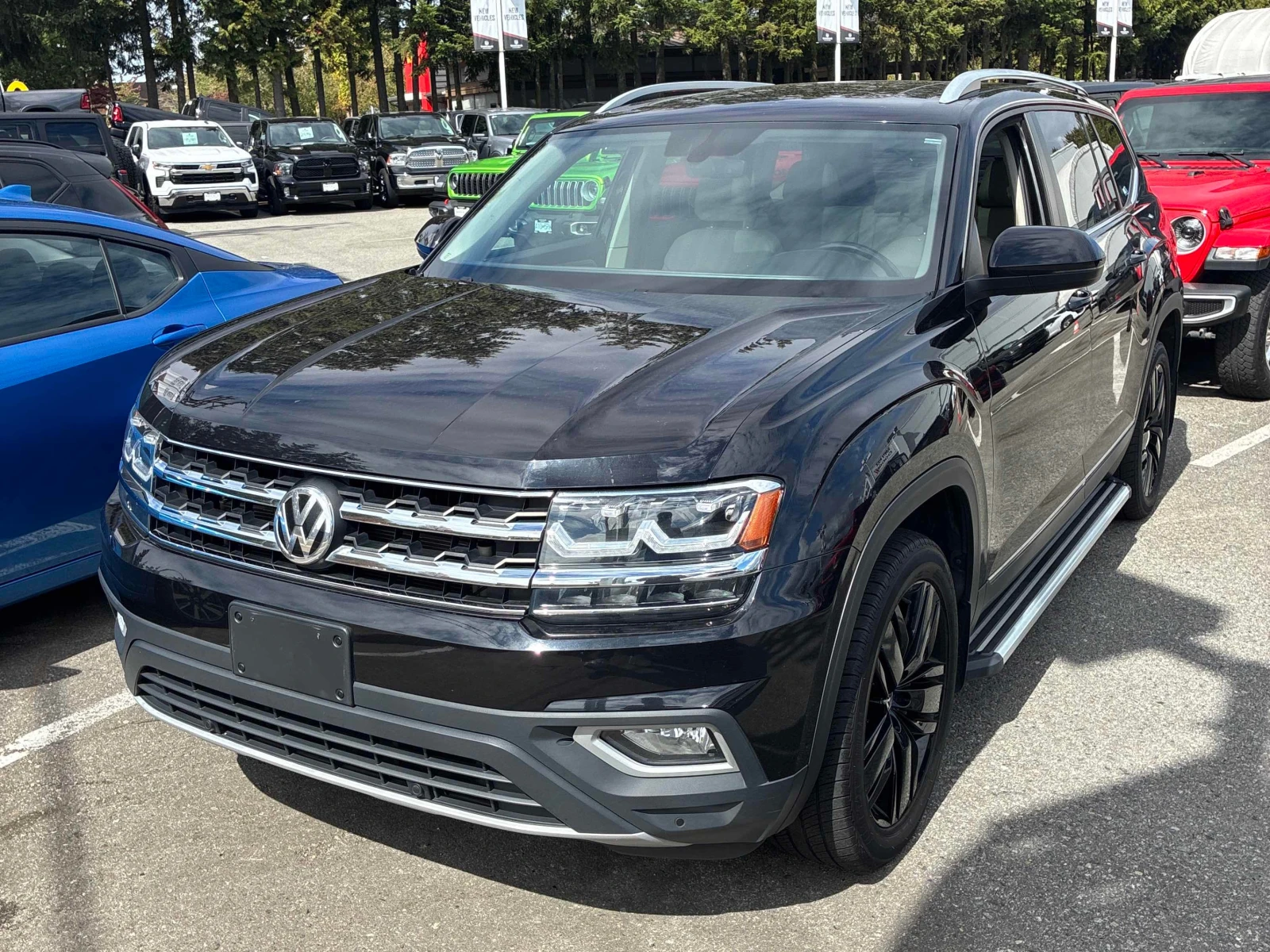 VW Atlas * Highline * ОБДУХВАНЕ* ПОДГРЕВ* ПАНОРАМА* | Auto.bg — изображение 1 VW Atlas * Highline * ОБДУХВАНЕ* ПОДГРЕВ* ПАНОРАМА* | Auto.bg — изображение 1