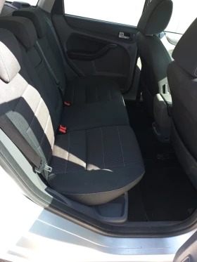 Ford Focus 1.6 TDCI | Auto.bg — изображение 17 Ford Focus 1.6 TDCI | Auto.bg — изображение 17