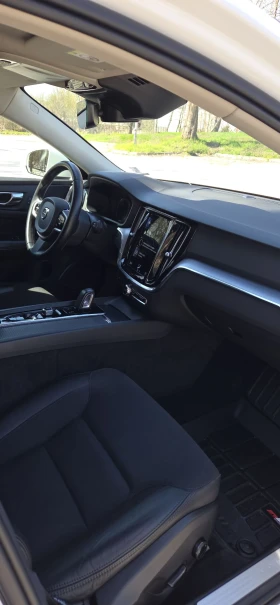 Volvo V60 Cross Country 2.0 Hybrid 4x4 8скорости Face - 22950 € / 44886.30 лв. - 84627382 7 | Car24.bg Volvo V60 Cross Country 2.0 Hybrid 4x4 8скорости Face - 22950 € / 44886.30 лв. - 84627382 7