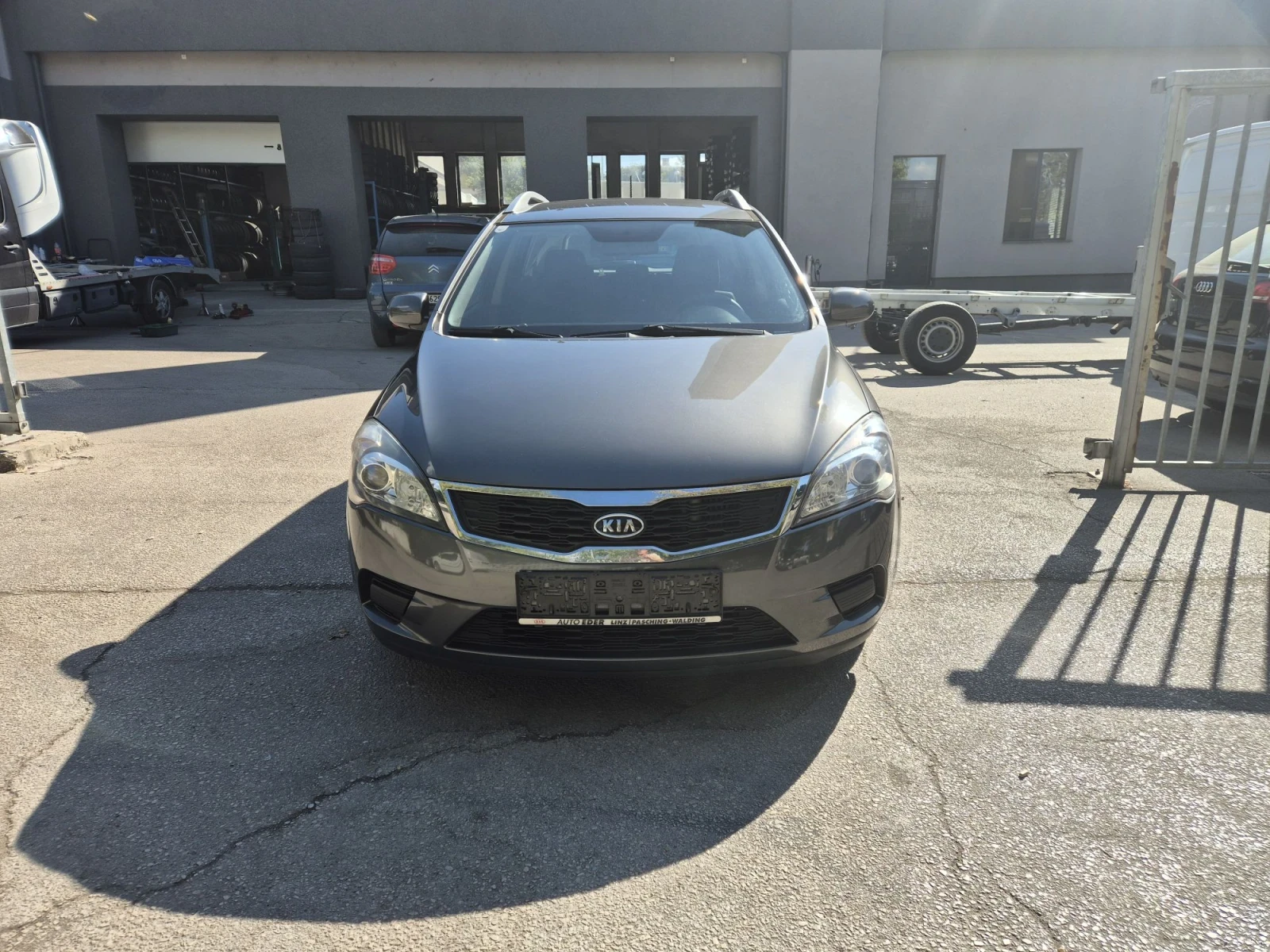 Kia Ceed 1.6 90к.с. 6 скорости | Auto.bg — изображение 1 Kia Ceed 1.6 90к.с. 6 скорости | Auto.bg — изображение 1