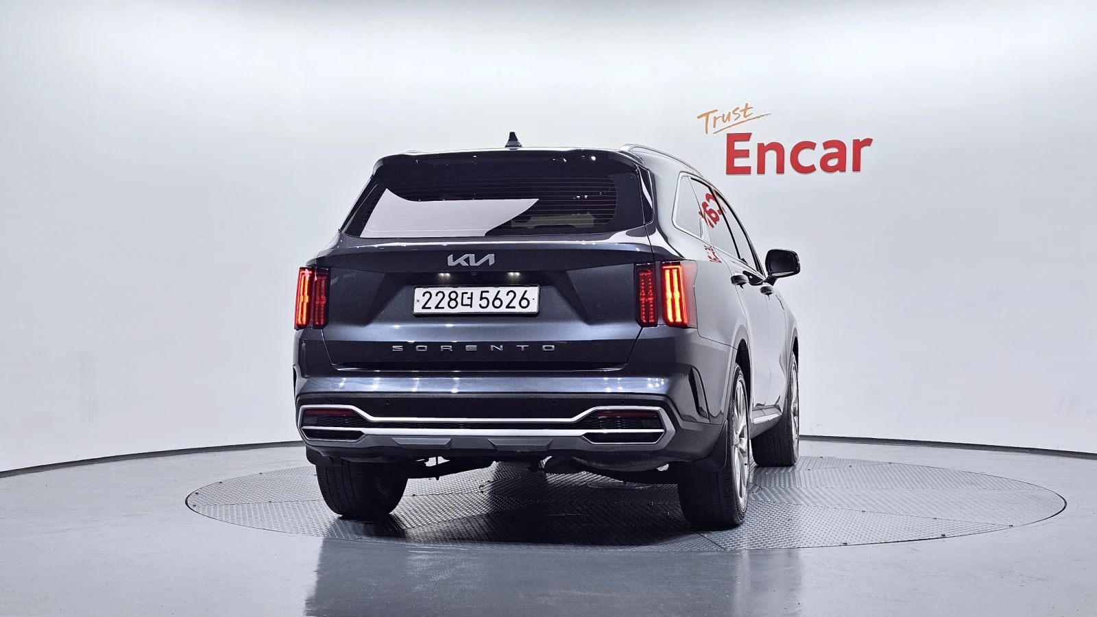 Kia Sorento 2.2D / Доставка за малко над 2 месеца - изображение 4 | Auto.bg Kia Sorento 2.2D / Доставка за малко над 2 месеца - изображение 4