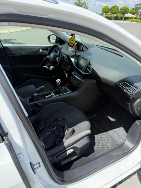 Peugeot 308 undefined | Auto.bg — изображение 14 Peugeot 308 undefined | Auto.bg — изображение 14
