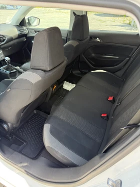 Peugeot 308 undefined | Auto.bg — изображение 12 Peugeot 308 undefined | Auto.bg — изображение 12