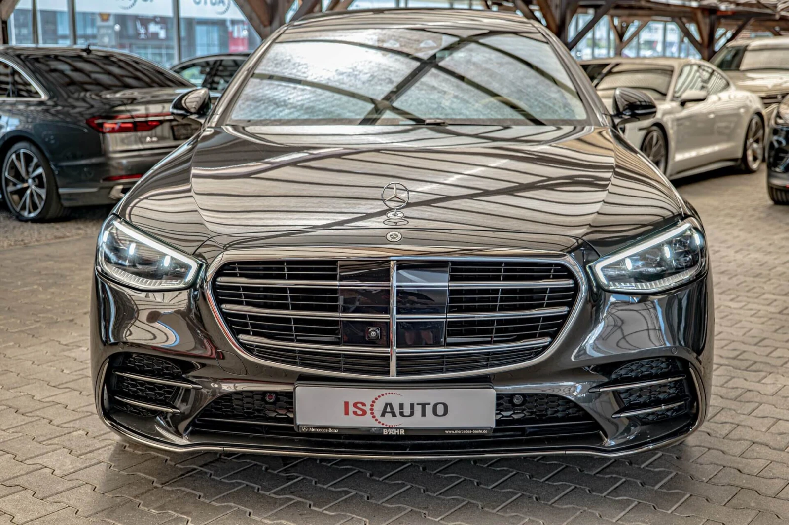 Mercedes-Benz S 580 AMG/Long/4M/RSE/HuD/Пано./Dist./Burm./Алкантар/Кам | Auto.bg — изображение 1 Mercedes-Benz S 580 AMG/Long/4M/RSE/HuD/Пано./Dist./Burm./Алкантар/Кам | Auto.bg — изображение 1