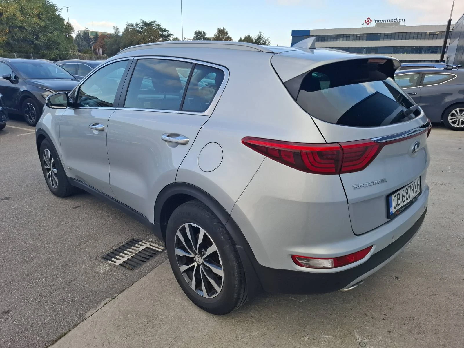 Kia Sportage 1.6 t Gdi EX - изображение 6 | Auto.bg Kia Sportage 1.6 t Gdi EX - изображение 6