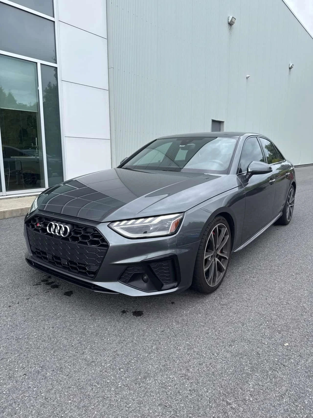 Audi S4 * Progressiv * CARFAX * ОПЦИЯ ЗА ФИНАНСИРАНЕ | Auto.bg — изображение 1 Audi S4 * Progressiv * CARFAX * ОПЦИЯ ЗА ФИНАНСИРАНЕ | Auto.bg — изображение 1