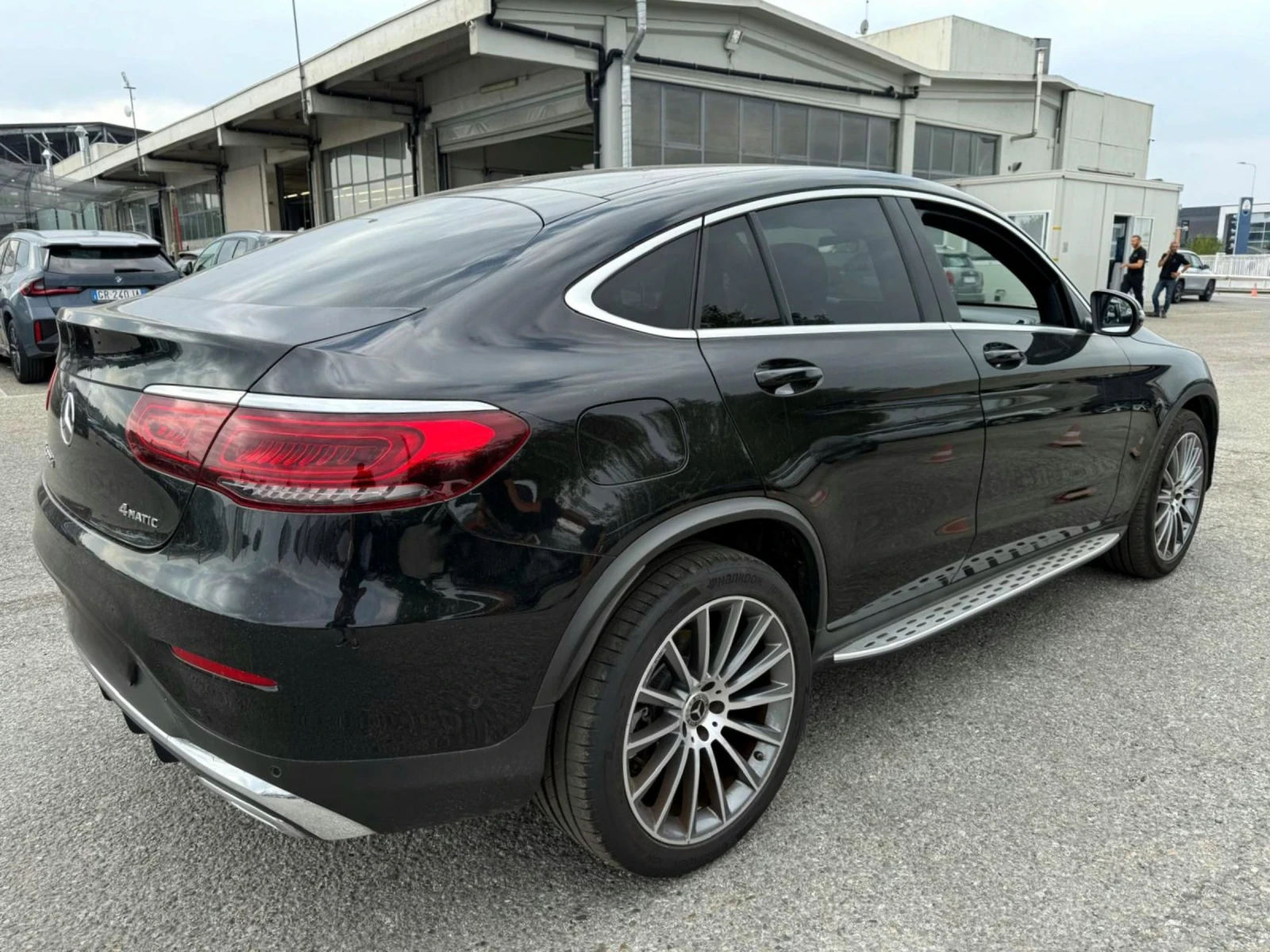Mercedes-Benz GLC 220 AMG 4matic Coupe Premium Plus  - изображение 4 | Auto.bg Mercedes-Benz GLC 220 AMG 4matic Coupe Premium Plus  - изображение 4