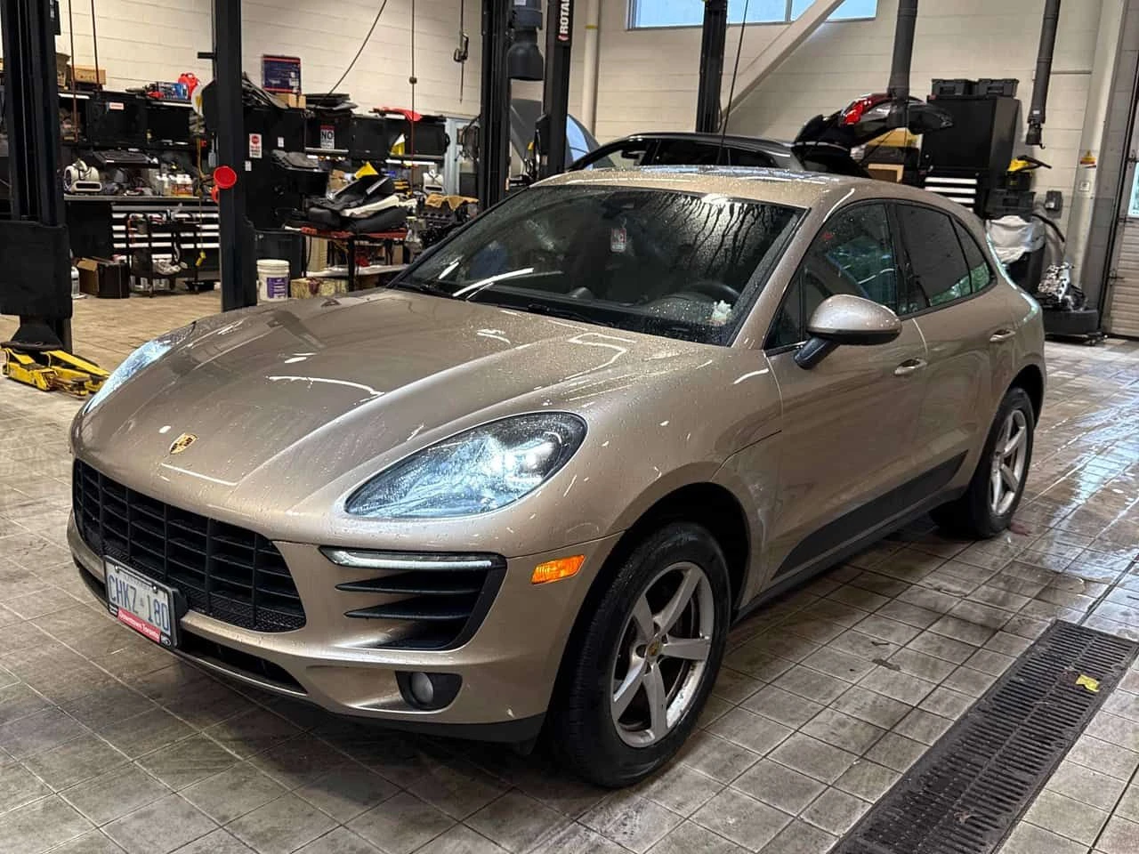 Porsche Macan * AWD 4dr * CARFAX * БЕЗ ПЪРВОНАЧАЛНА ВНОСКА | Auto.bg — изображение 1 Porsche Macan * AWD 4dr * CARFAX * БЕЗ ПЪРВОНАЧАЛНА ВНОСКА | Auto.bg — изображение 1