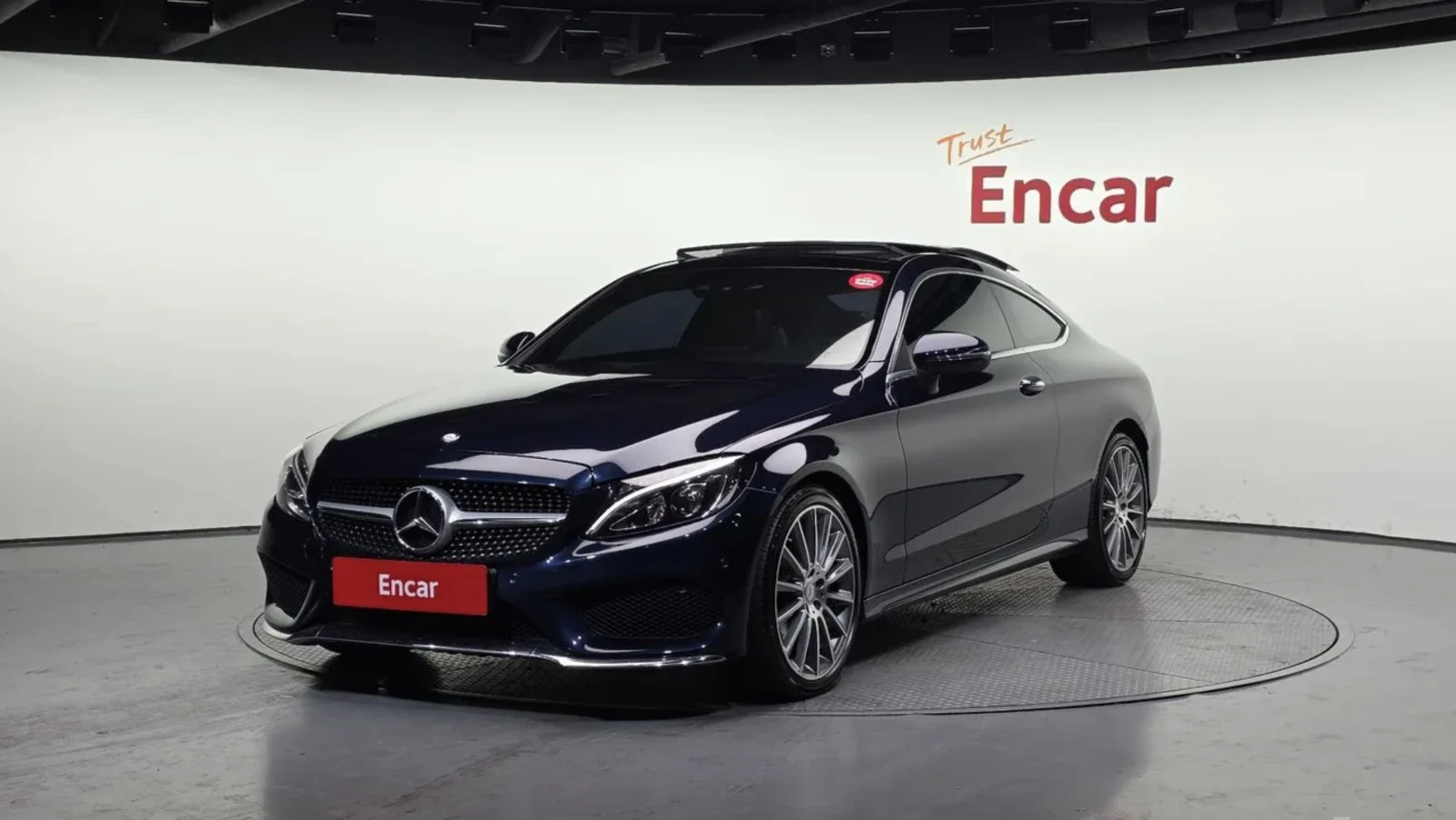 Mercedes-Benz C 220 d / AMG ПАКЕТ / HUD | Auto.bg — изображение 1 Mercedes-Benz C 220 d / AMG ПАКЕТ / HUD | Auto.bg — изображение 1
