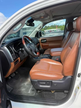 Toyota Sequoia Platinum CARFAX | Auto.bg — изображение 5 Toyota Sequoia Platinum CARFAX | Auto.bg — изображение 5