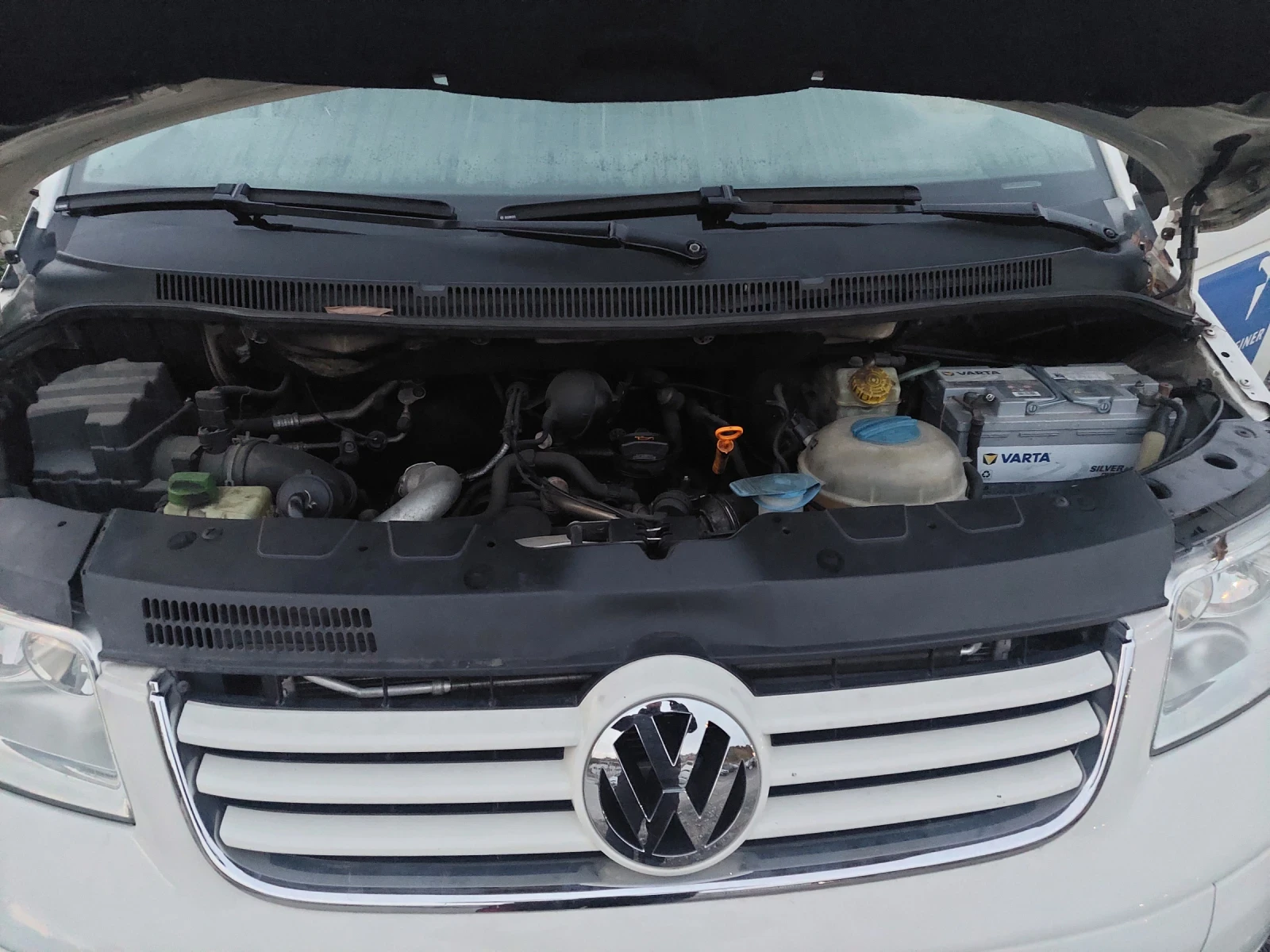 VW T5 2.5TDI 4x4 8+ 1 места - изображение 8 | Auto.bg VW T5 2.5TDI 4x4 8+ 1 места - изображение 8