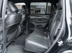 Jeep Grand cherokee 2023 Jeep Grand Cherokee Overland - 34400 € / 67280.55 лв. - 60071794 11 | Car24.bg Jeep Grand cherokee 2023 Jeep Grand Cherokee Overland - 34400 € / 67280.55 лв. - 60071794 11