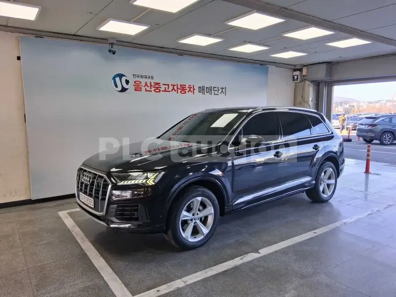 Audi Q7 ПОДГРЕВИ* ОБДУХ* ДИГИТАЛ* KEYLESS* AMBIENT - 32400 € / 63368.89 лв. - 94286826 1 | Car24.bg Audi Q7 ПОДГРЕВИ* ОБДУХ* ДИГИТАЛ* KEYLESS* AMBIENT - 32400 € / 63368.89 лв. - 94286826 1