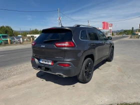 Jeep Cherokee undefined | Auto.bg — изображение 5 Jeep Cherokee undefined | Auto.bg — изображение 5