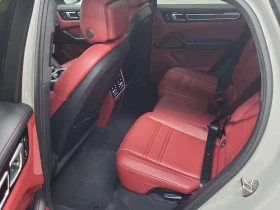 Porsche Cayenne Coupe * GTS * CARFAX * | Auto.bg — изображение 10 Porsche Cayenne Coupe * GTS * CARFAX * | Auto.bg — изображение 10