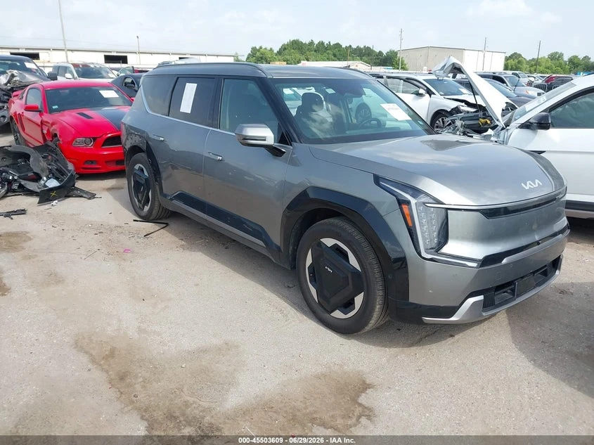 Kia EV9 Land | Auto.bg — изображение 1 Kia EV9 Land | Auto.bg — изображение 1