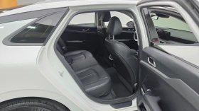 Kia K5 2.0 LPI Trendy | Adaptive Cruise | LED - 15300 € / 29924.20 лв. - 72136748 11 | Car24.bg Kia K5 2.0 LPI Trendy | Adaptive Cruise | LED - 15300 € / 29924.20 лв. - 72136748 11