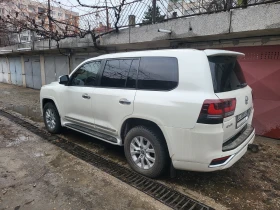 Toyota Land cruiser Toyota Land Cruiser 200 * 4.7i V8 * LPG - 38500 € / 75299.46 лв. - 67319430 7 | Car24.bg Toyota Land cruiser Toyota Land Cruiser 200 * 4.7i V8 * LPG - 38500 € / 75299.46 лв. - 67319430 7