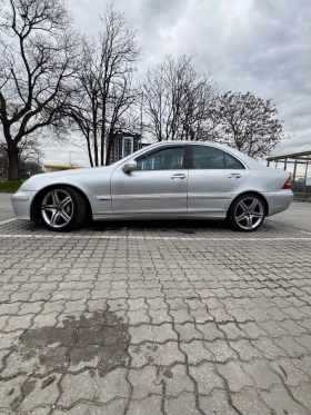Mercedes-Benz C 350 - 5200 € / 10170.32 лв. - 13440975 3 | Car24.bg Mercedes-Benz C 350 - 5200 € / 10170.32 лв. - 13440975 3