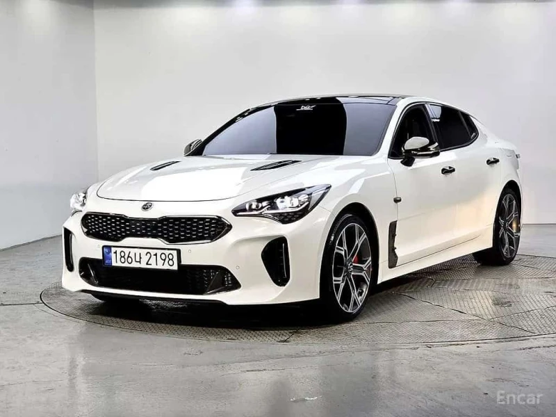 Kia Stinger 3.3 Turbo AWD | АВТОФИНАНСИРАНЕ - 13400 € - 67869529 1 | Car24.bg Kia Stinger 3.3 Turbo AWD | АВТОФИНАНСИРАНЕ - 13400 € - 67869529 1