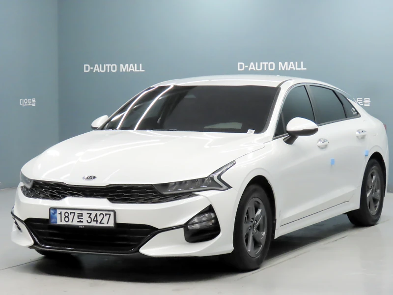 Kia K5 2.0 LPI Standard autogeorge.com - 16610 € - 95792730 1 | Car24.bg Kia K5 2.0 LPI Standard autogeorge.com - 16610 € - 95792730 1