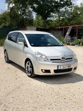 Toyota Corolla verso 2.2 136 / 6+ 1 - Car24.bg Toyota Corolla verso 2.2 136 / 6+ 1