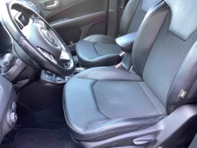 Jeep Compass 1.3 4xe Limited , Plug-in Hibrid | Auto.bg — изображение 4 Jeep Compass 1.3 4xe Limited , Plug-in Hibrid | Auto.bg — изображение 4